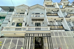 Nhà Phố Hẻm Xe Hơi Khu 1979 Huỳnh Tấn Phát Tọa Lạc Vị Trí Đắc Địa Tại Trung Tâm Huyện Nhà Bè