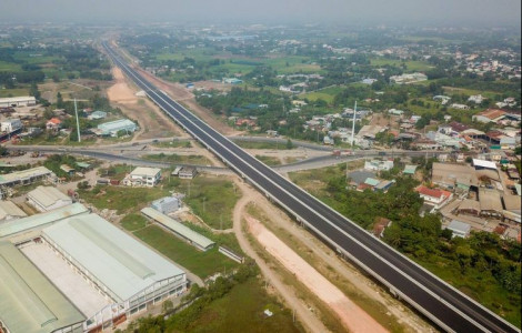 Hạ tầng kết nối cùng những chủ đầu tư “cá mập” thúc đẩy tăng giá bất động sản Nhà Bè.